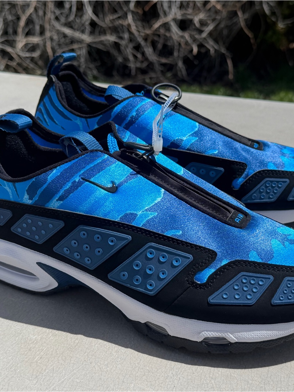 Nike Air Max SNDR Sunder Sneakers Shoes Blue Y2K Womens Size 10.5 / Mens Size 9